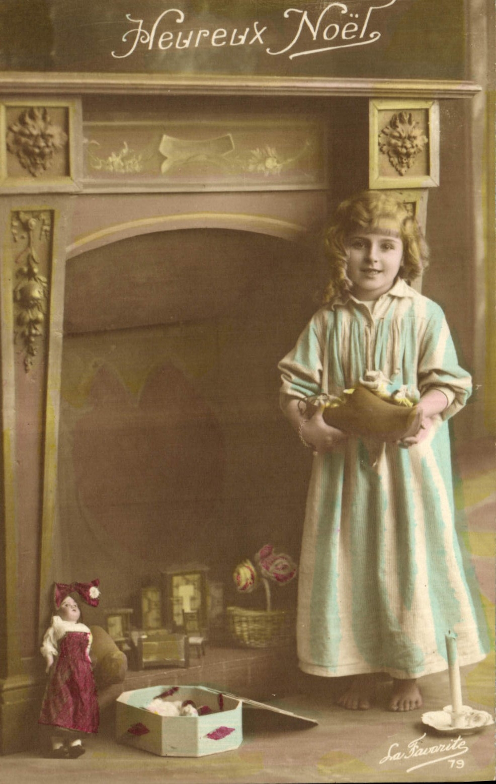 CPA Fantaisie Enfant Poupee Noel