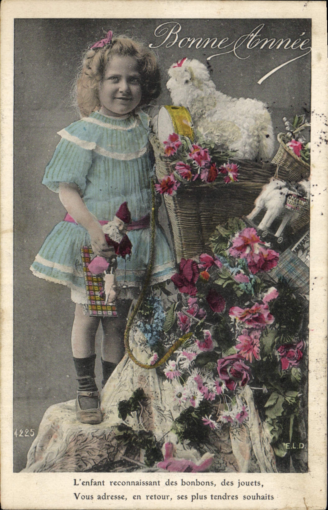 CPA Fantaisie Enfant Poupee Enfants