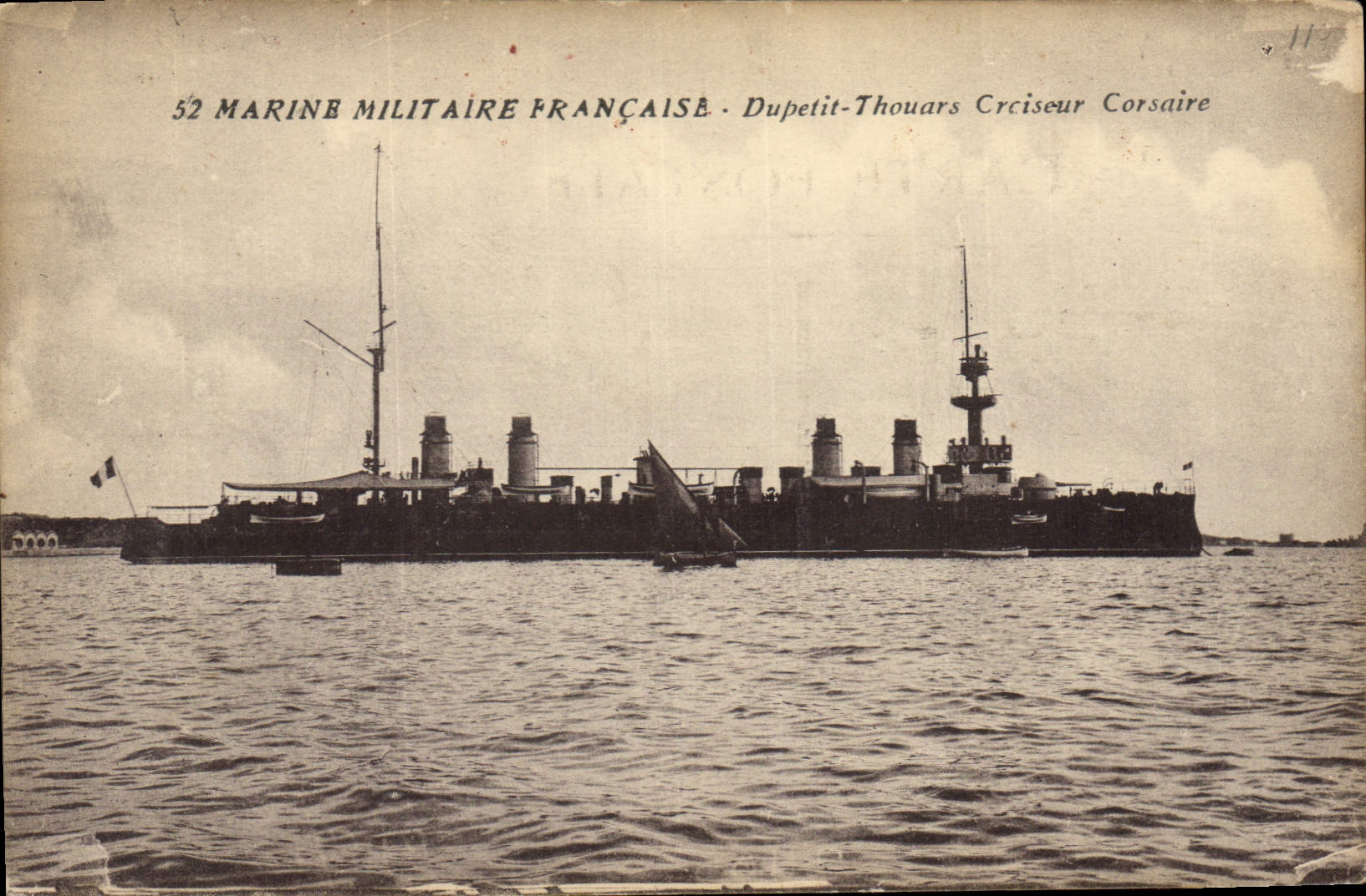 CPA Bateau de guerre Dupetit Thouars Croiseur Corsaire