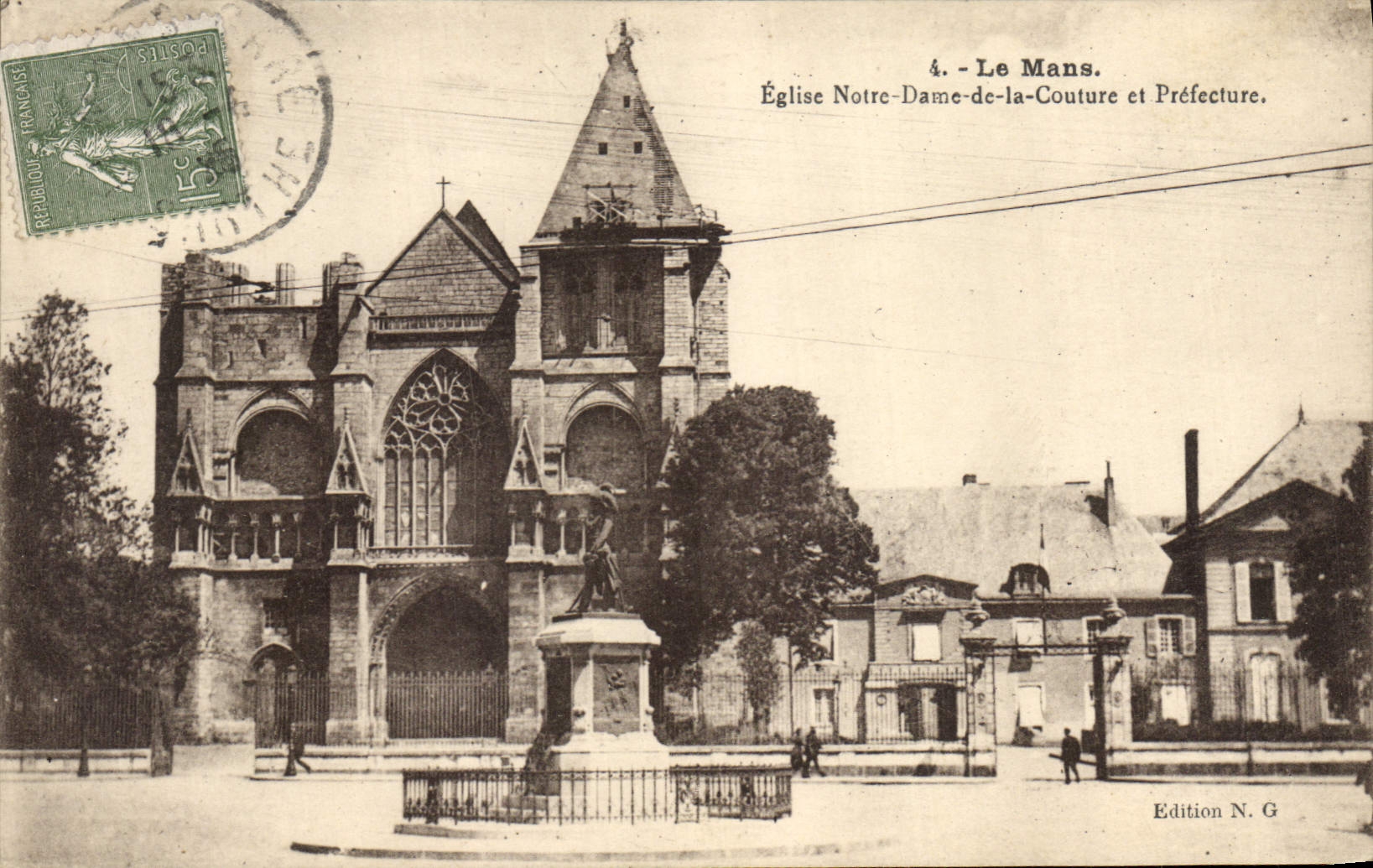 CPA Le Mans Eglise Notre Dame de la Couture et Prefecture