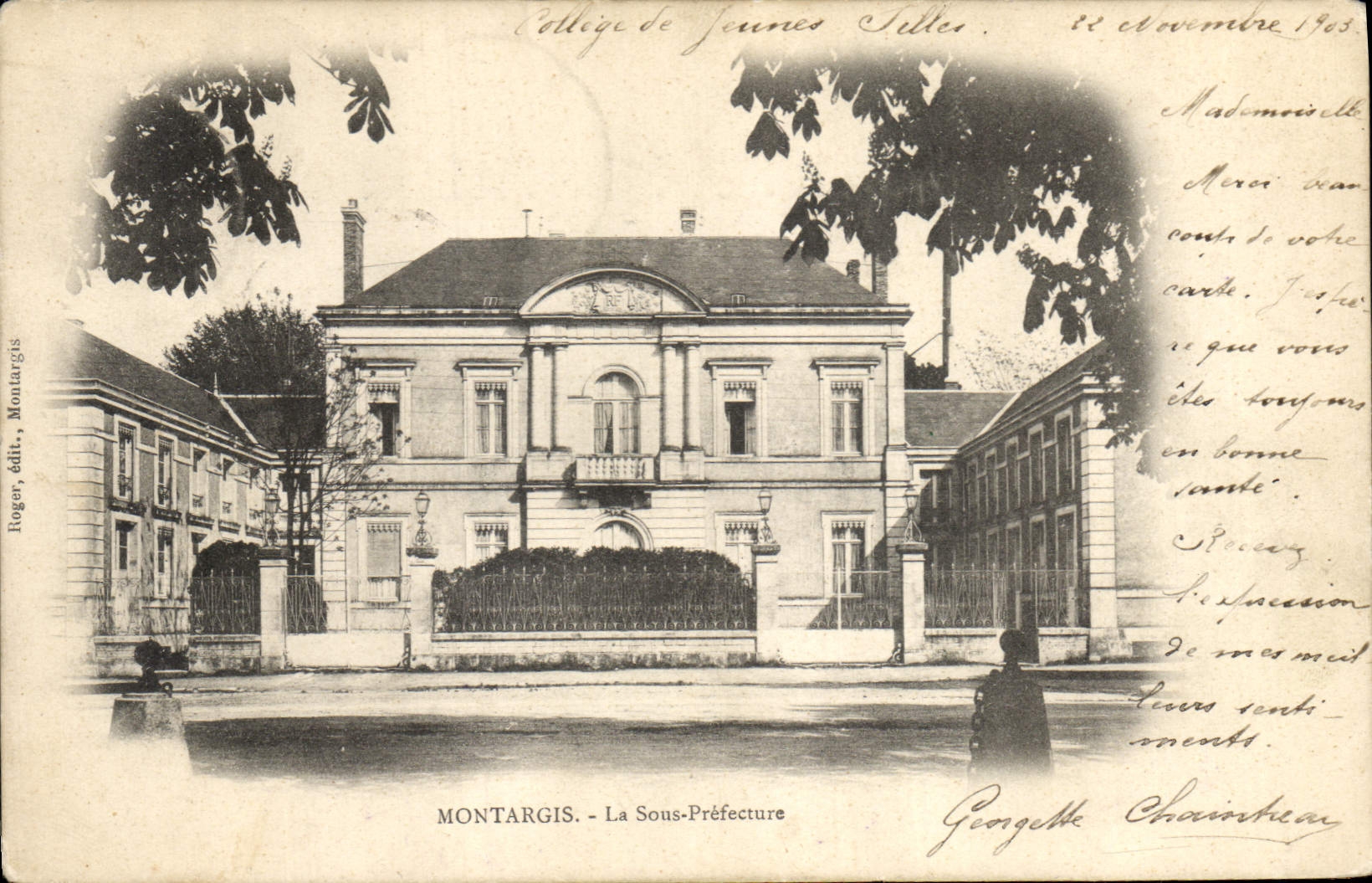 CPA Montargis La Sous Prefecture 