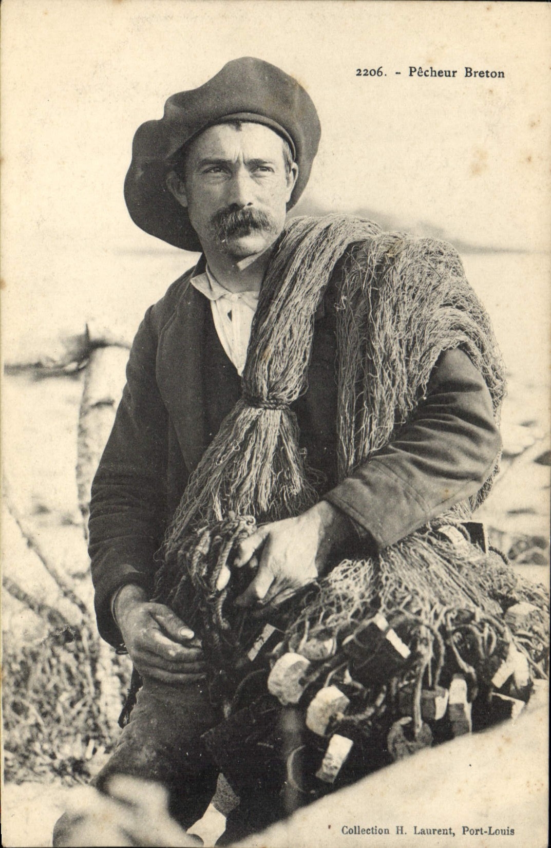 CPA Folklore Pecheur breton Peche