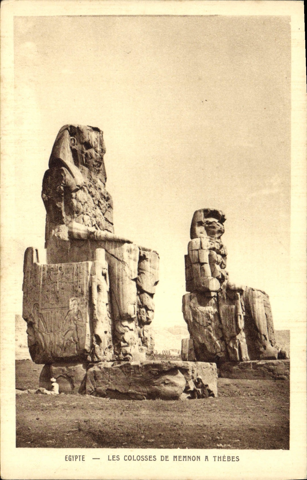 CPA Egypt Egypte Les colosses de Mennon a Thebes
