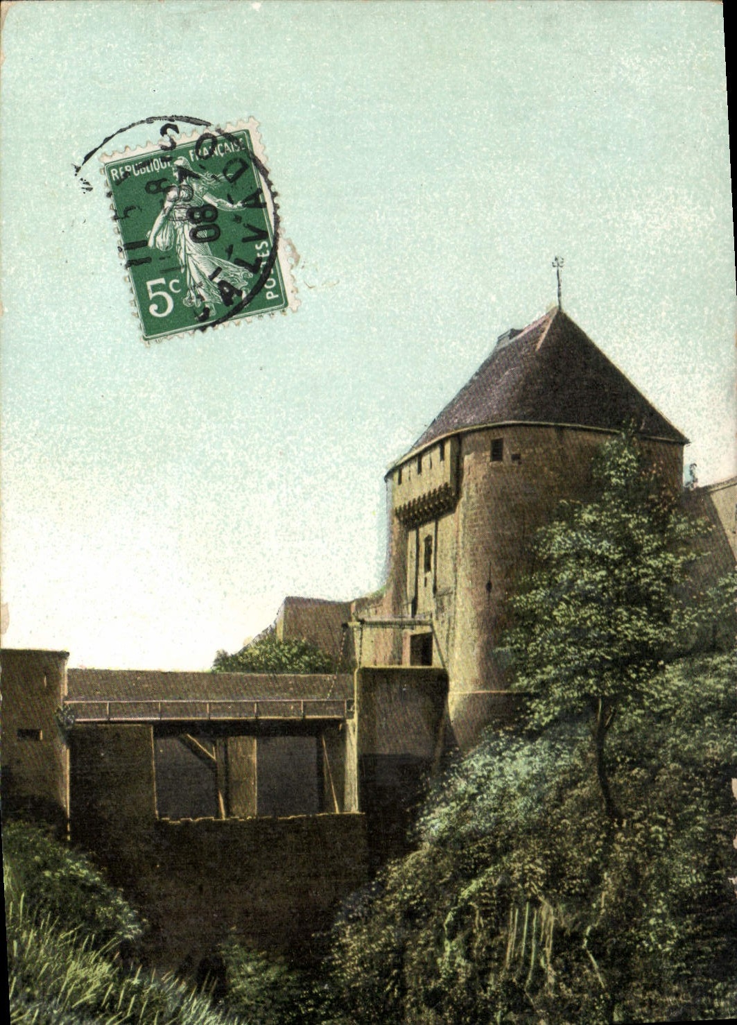 CPA Caen La porte de secours du Chateau 