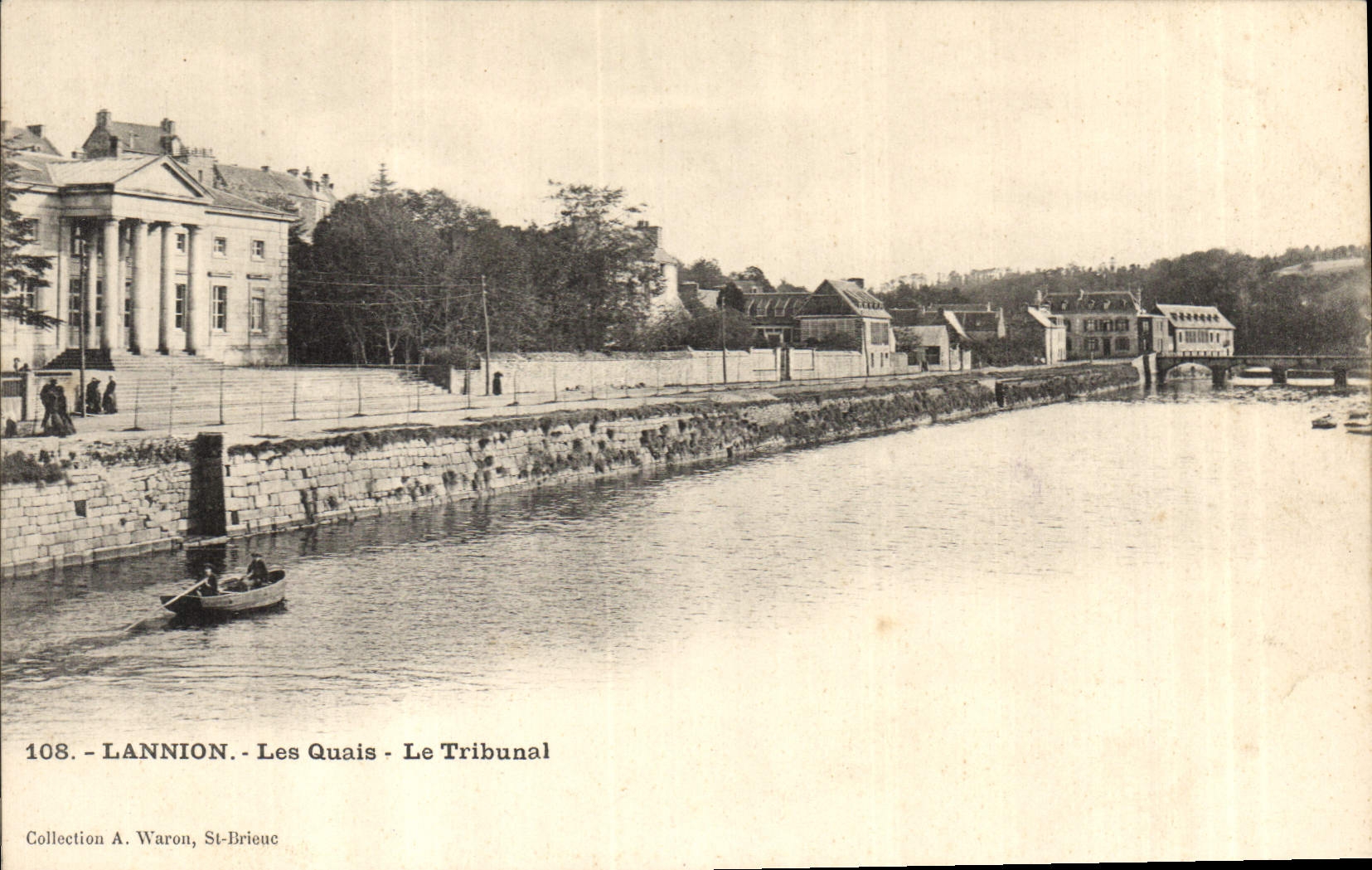 CPA Palais de justice Lannion Les quais Le tribunal