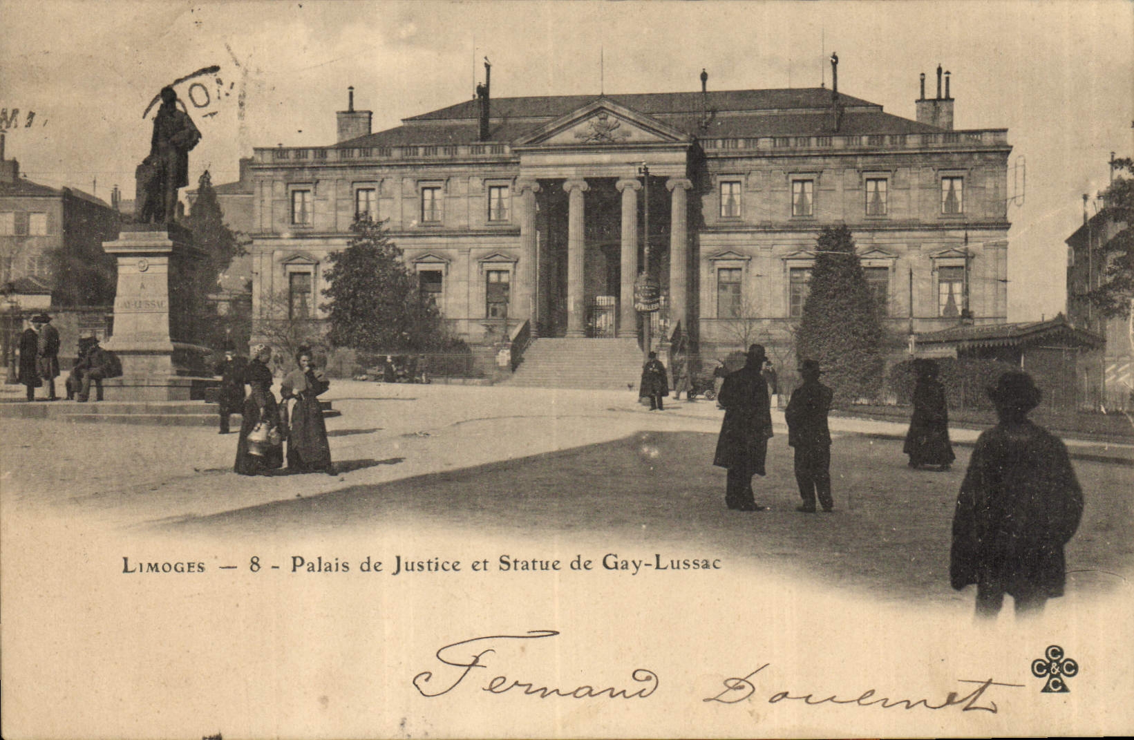 CPA Palais de justice et statue de Gay Lussac Limoges