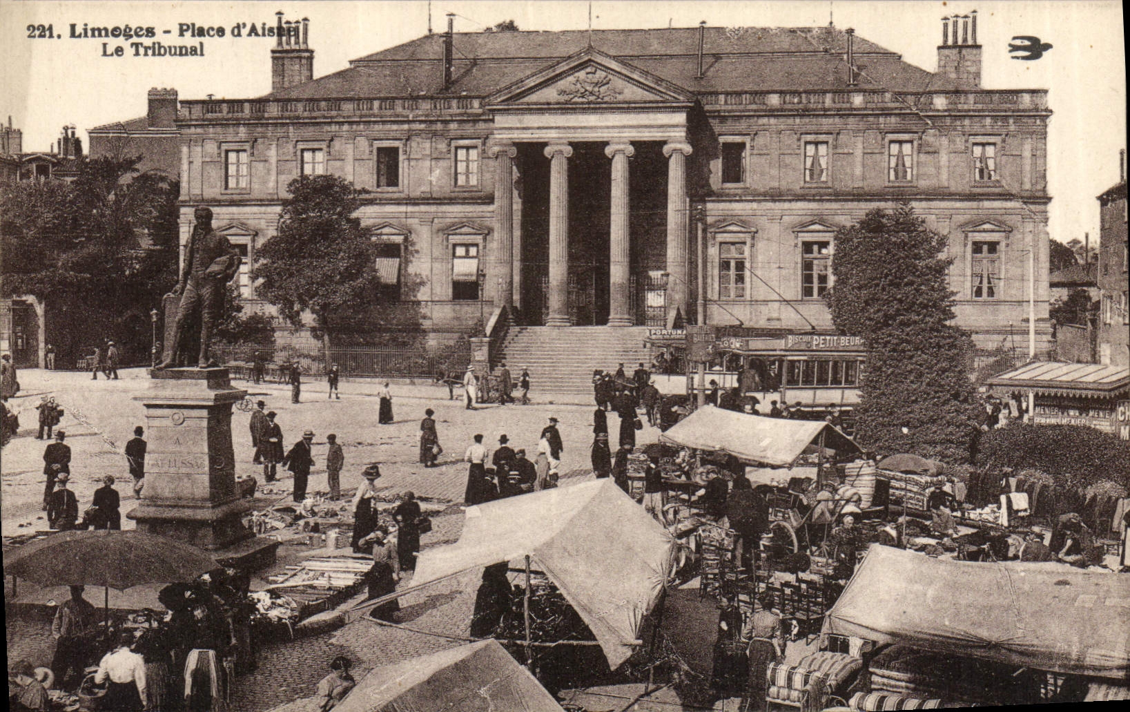 CPA Palais de justice Limoges Place d'Aisne Le Tribunal