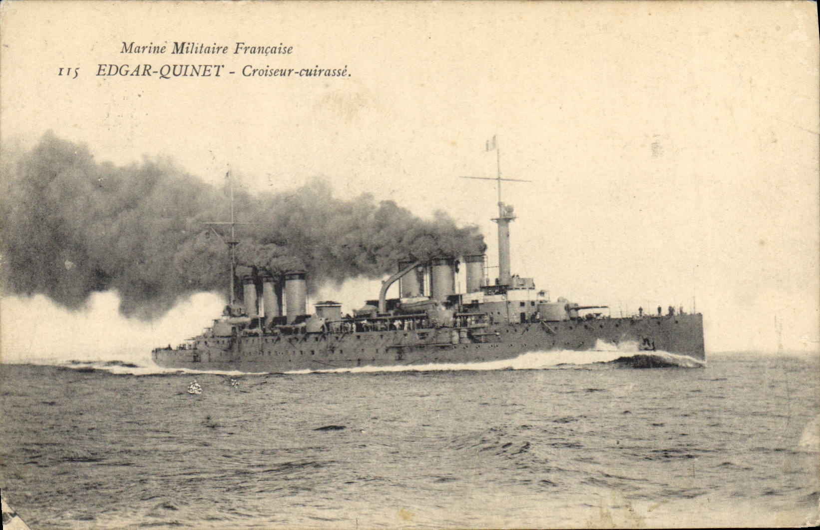 CPA Bateau de Guerre Edgar Quinet Croiseur Cuirasse