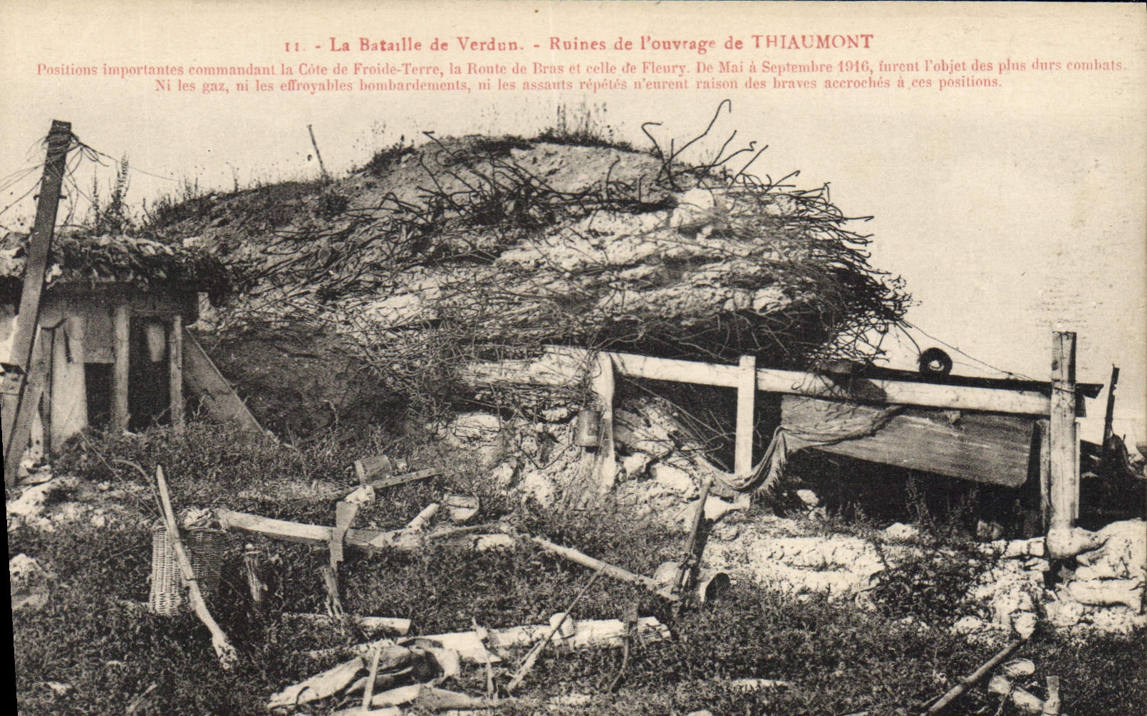 CPA Militaria Bataille de Verdun Ruines de l'ouvrage de Thiaumont