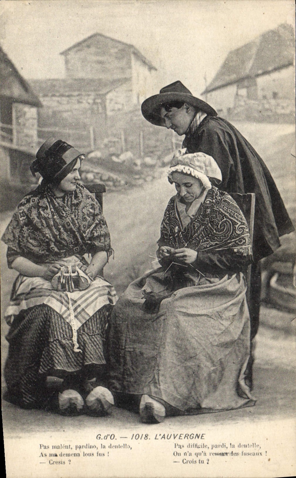 CPA Folklore Auvergne