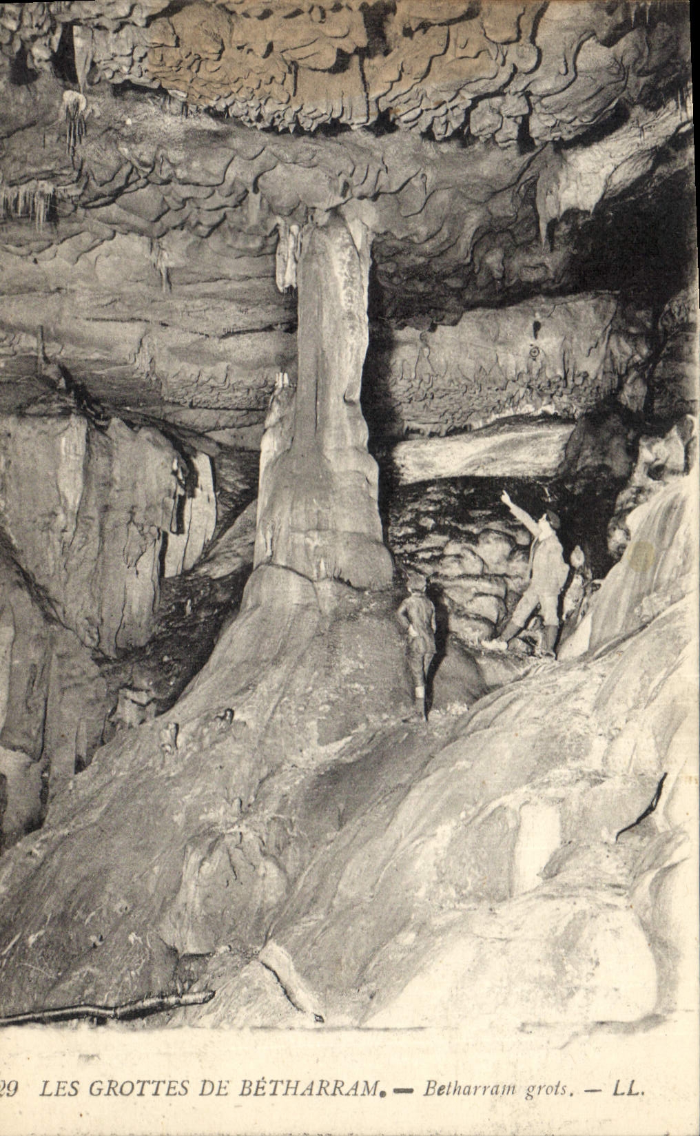CPA Grotte Grottes de Betharram 