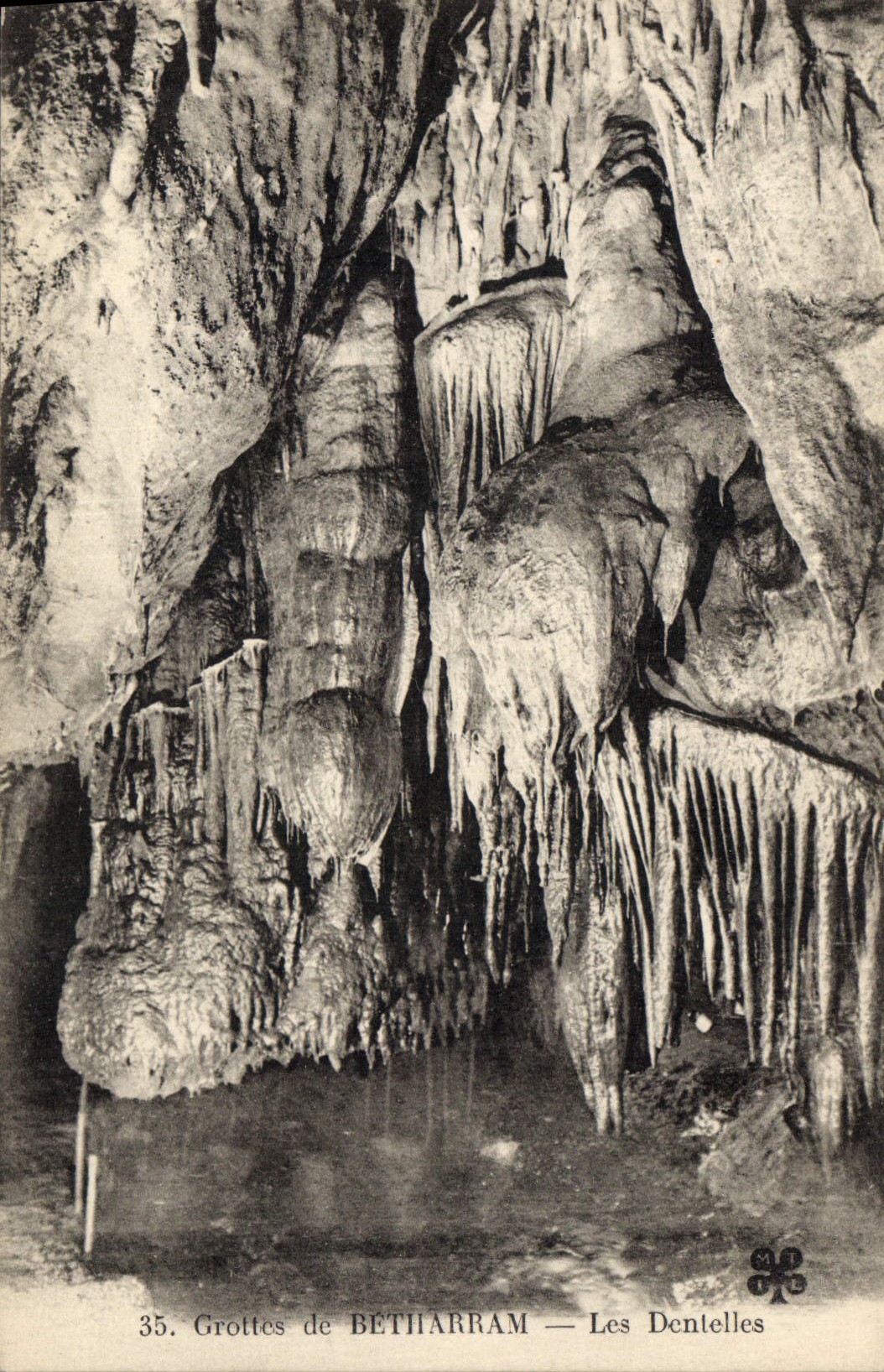 CPA Grotte Grottes de Betharram Les dentelles