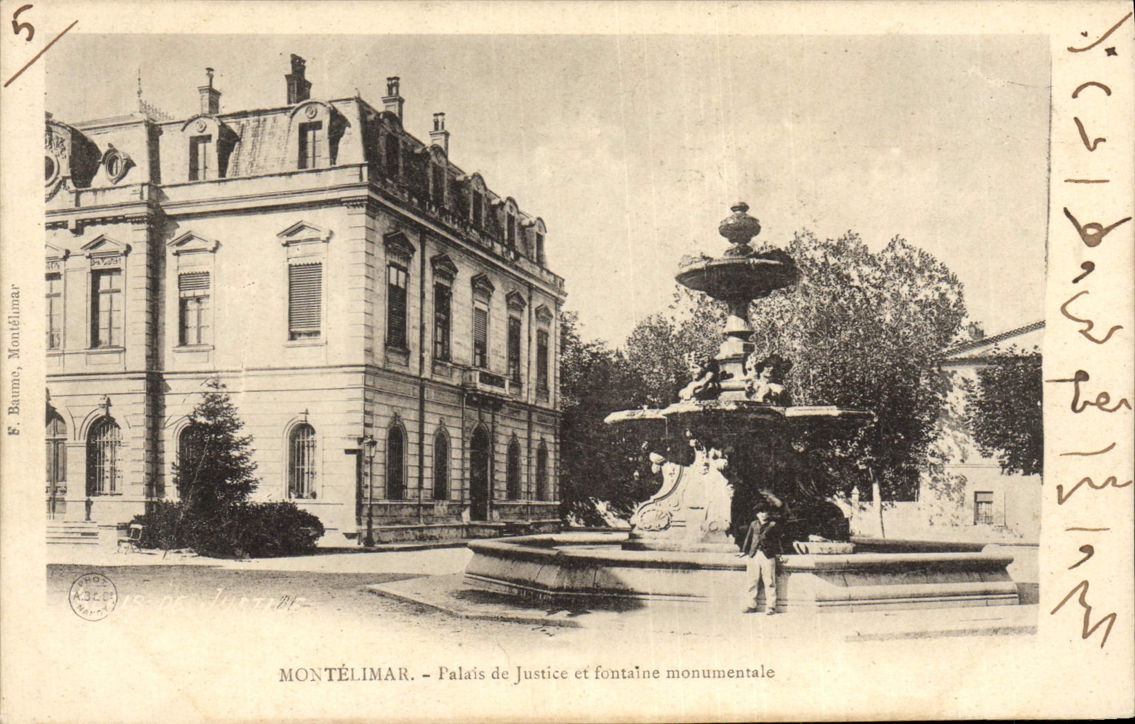 CPA Palais de Justice et fontaine monumentale Montelimar