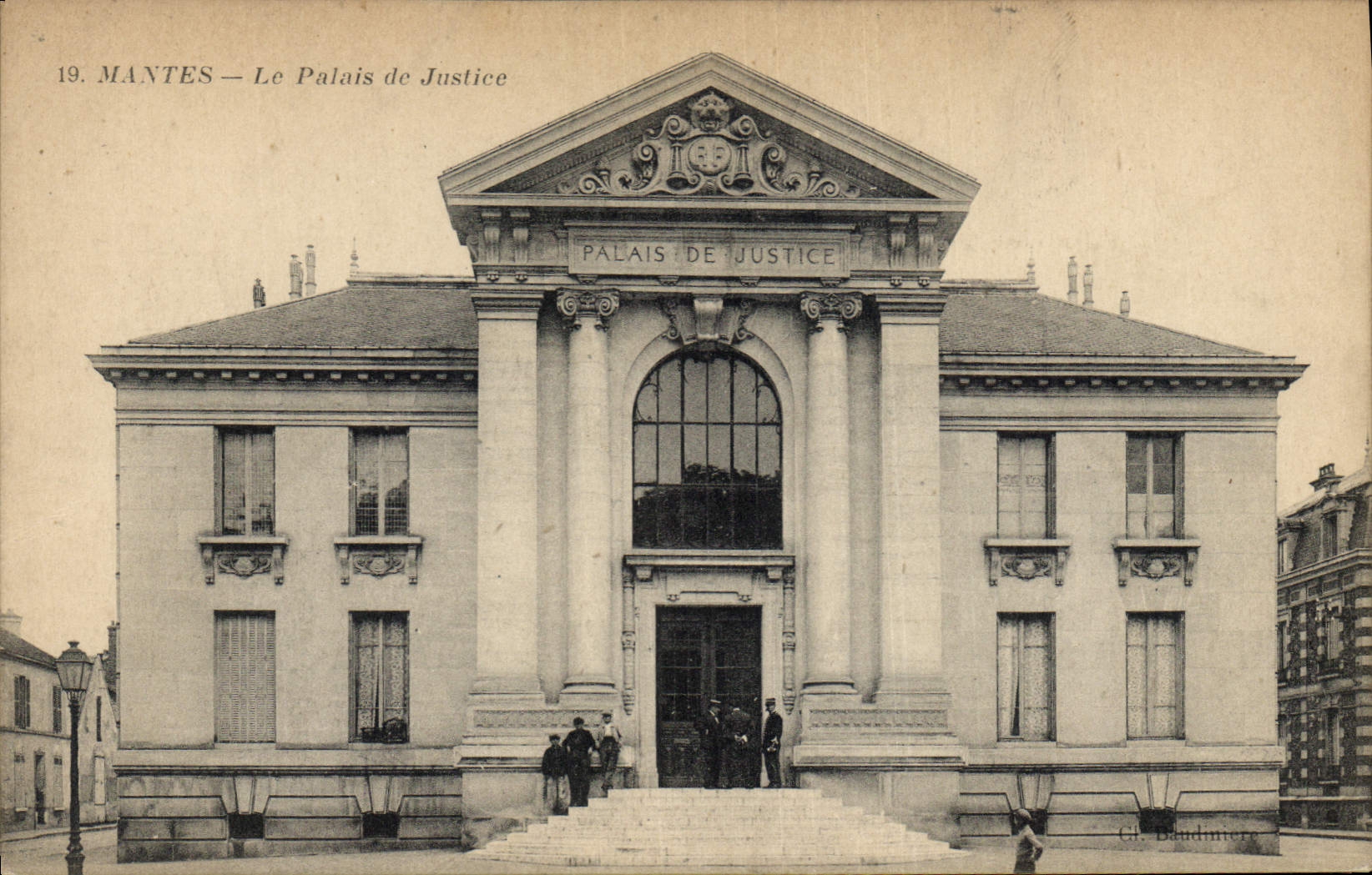 CPA Palais de Justice Mantes