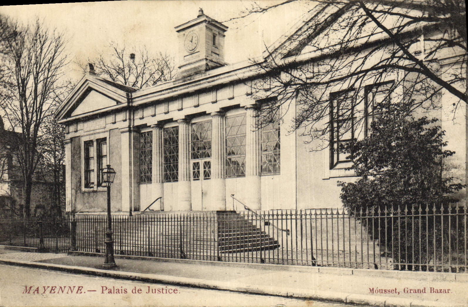CPA Palais de Justice Mayenne
