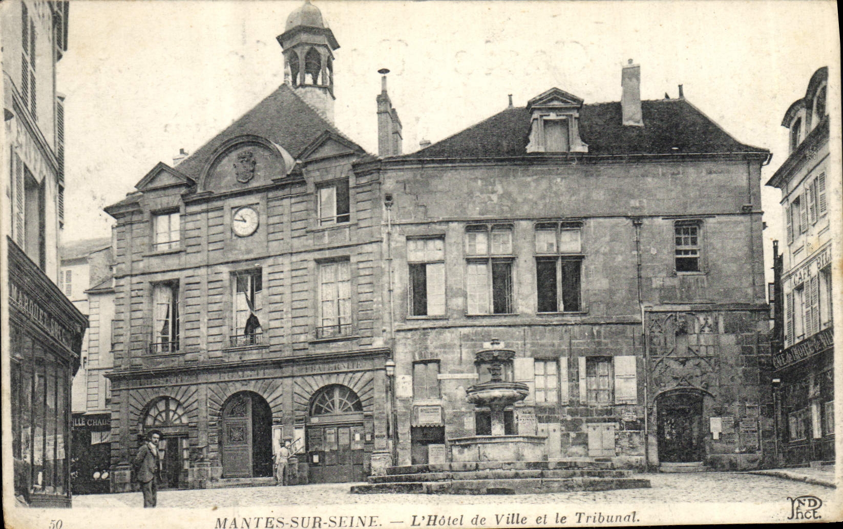 CPA Mantes sur Seine l'hotel de vill et le Tribunal