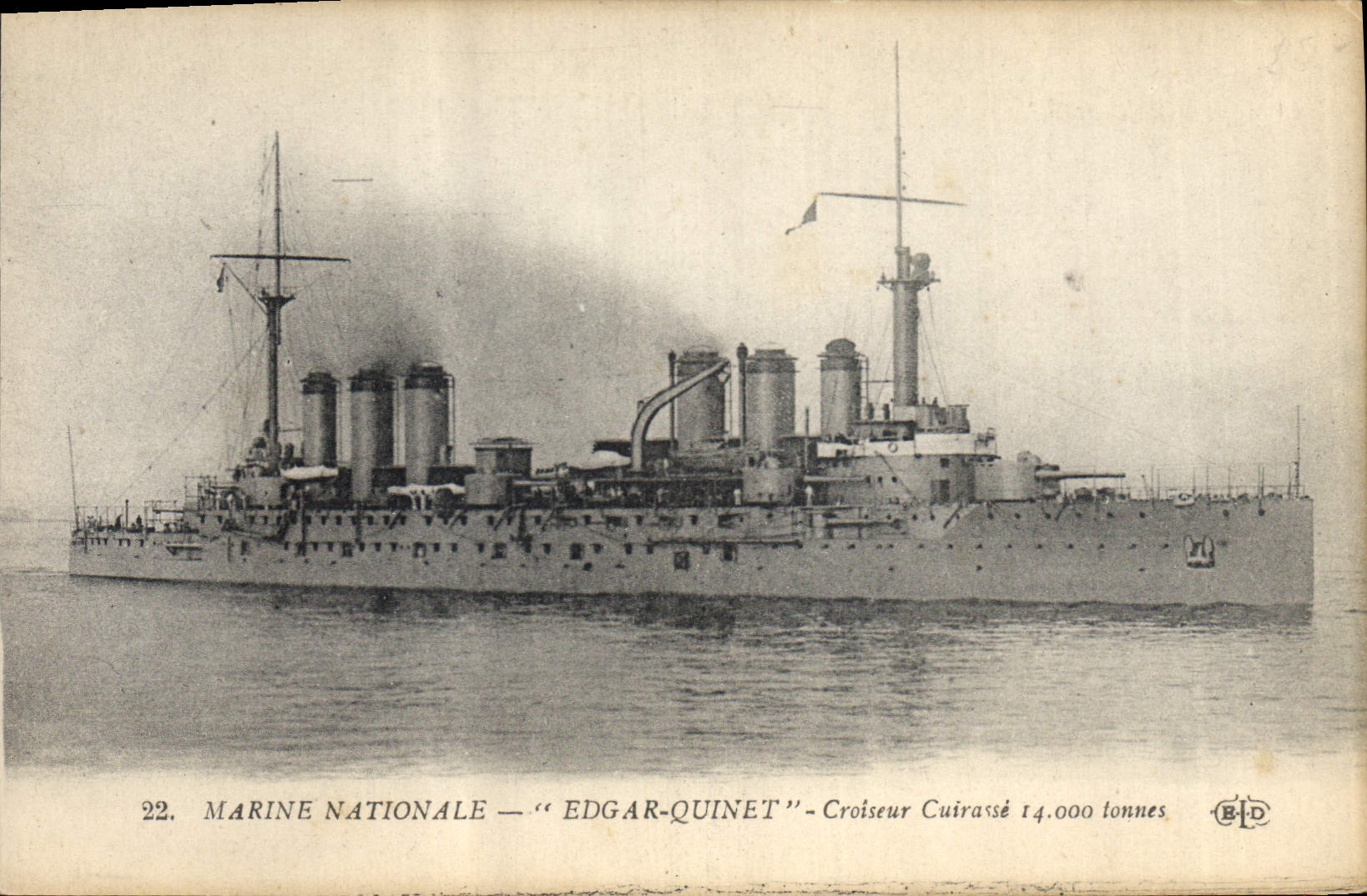 CPA Bateau de Guerre Edgar Quinet Croiseur Cuirasse