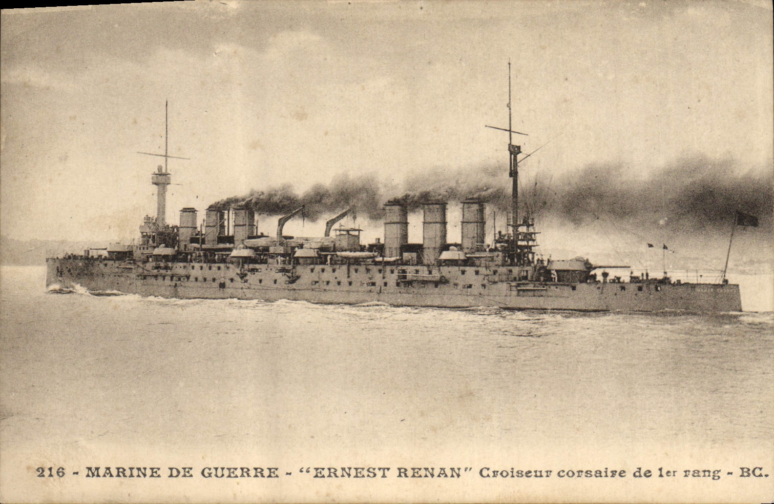 CPA Bateau de Guerre Ernest Renan Croiseur Corsaire de 1er rang