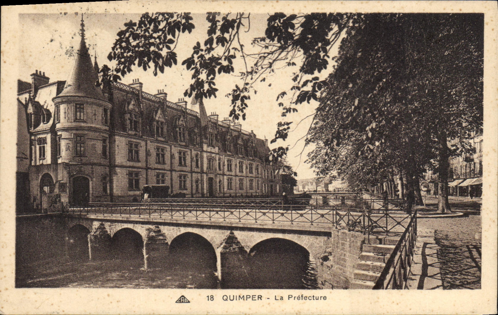 CPA Prefecture Quimper 