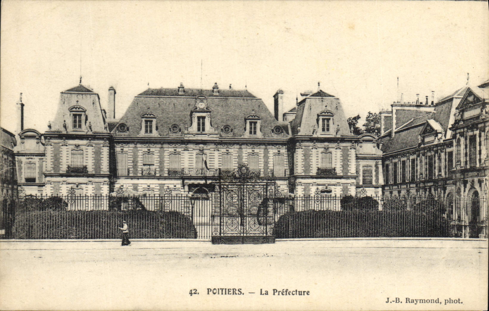 CPA Prefecture Poitiers