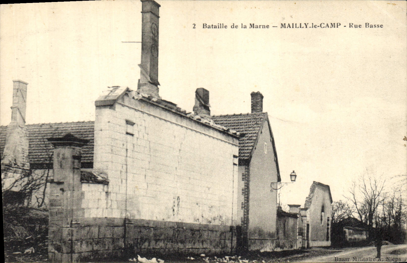 CPA Militaria Bataille de la Marne Mailly le Camp Rue Basse