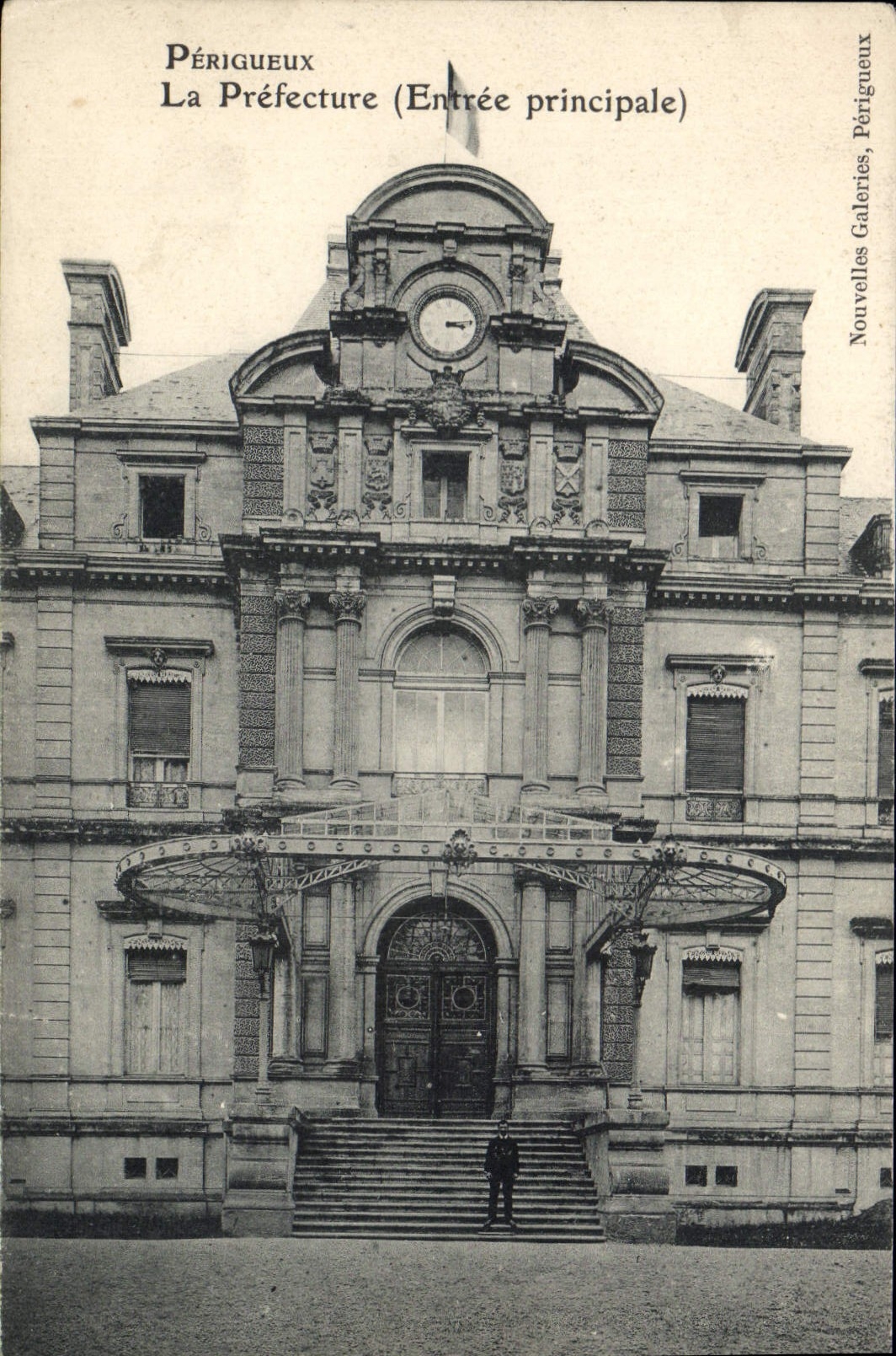 CPA Prefecture Entree principale Perigueux