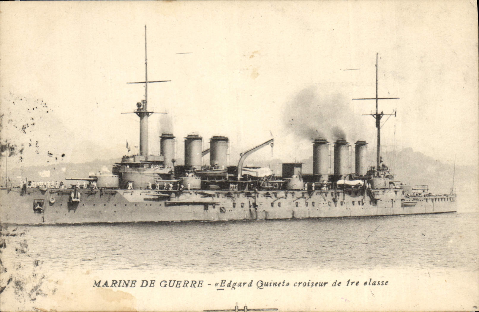 CPA Bateau de guerre Edgar Quinet Croiseur de 1ere classe