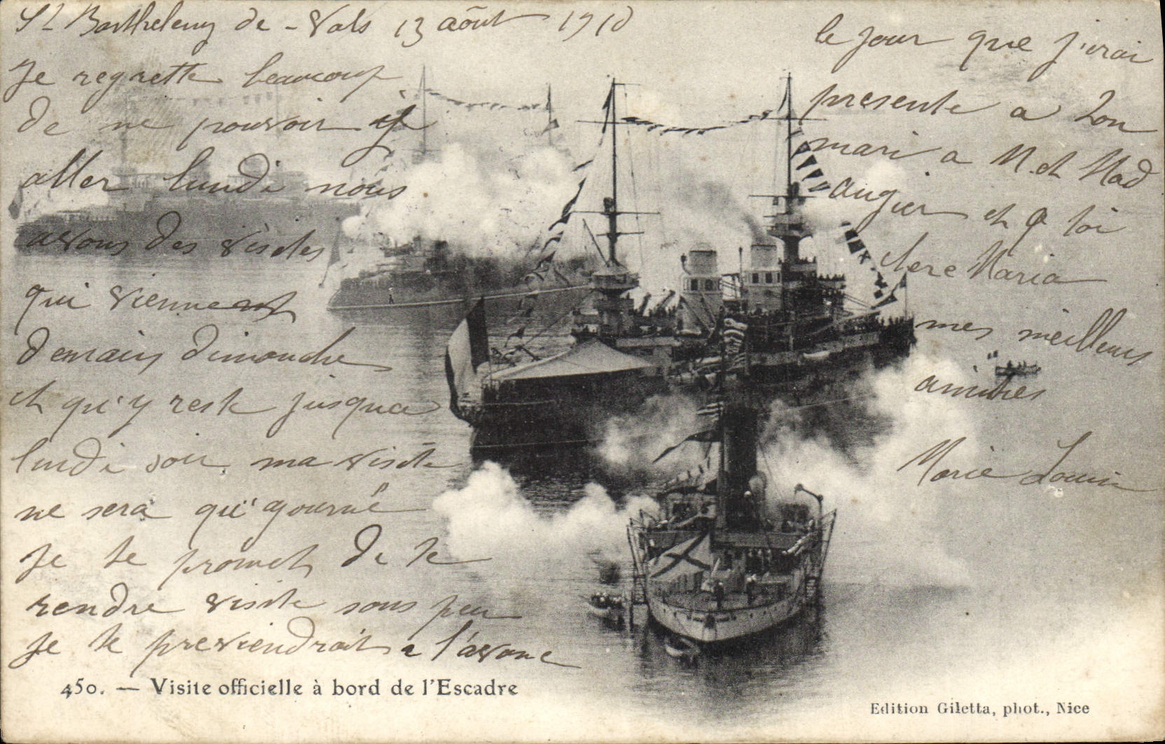 CPA Bateau de guerre Visite officielle a bord de l'escadre