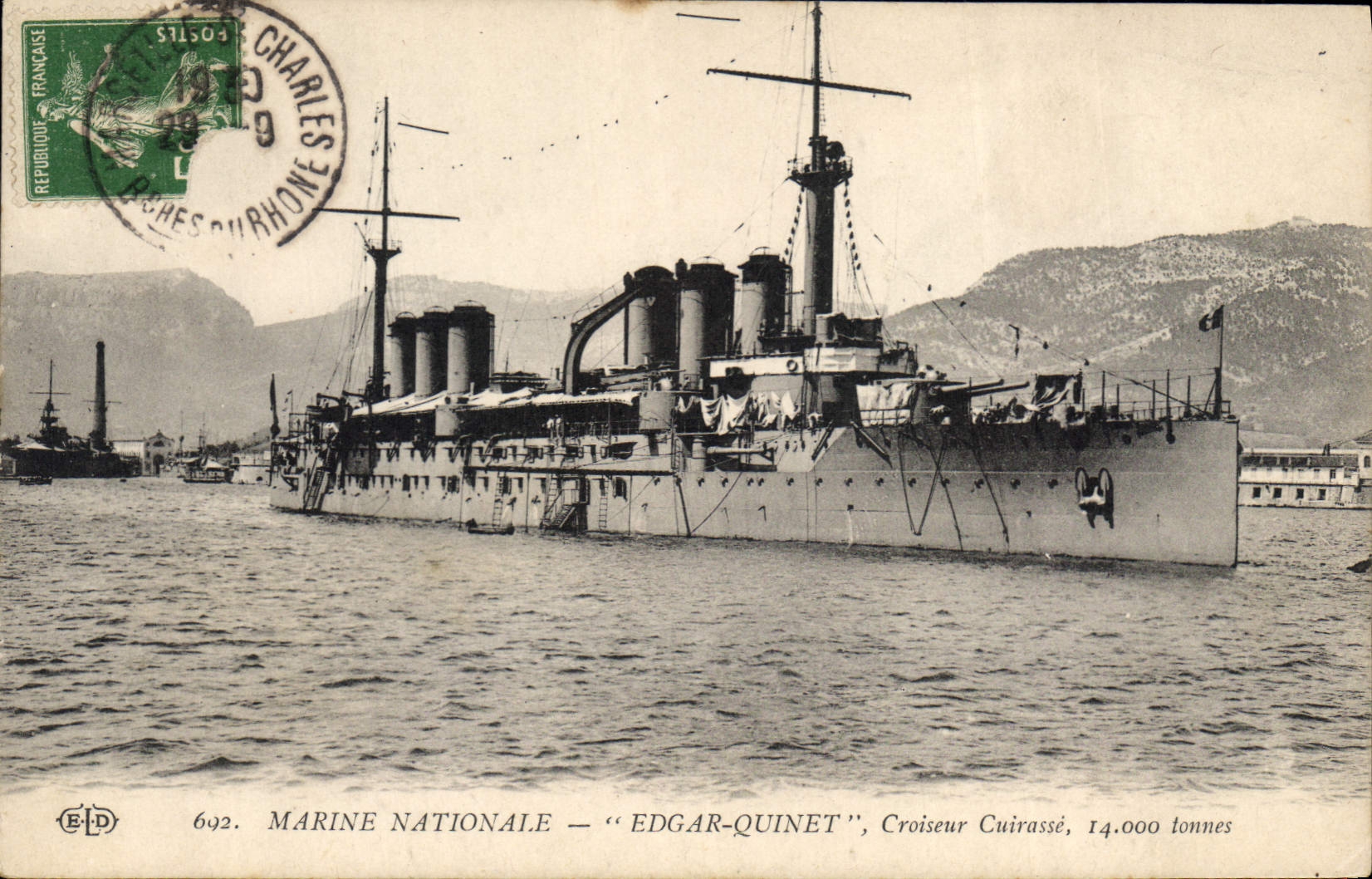 CPA Bateau de guerre Edgar Quinet Croiseur Cuirasse