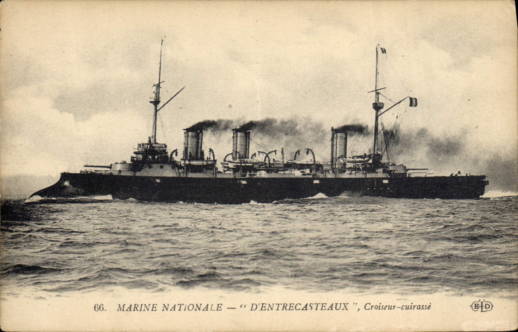 CPA Bateau de guerre D'Entrecasteaux Croiseur Cuirasse
