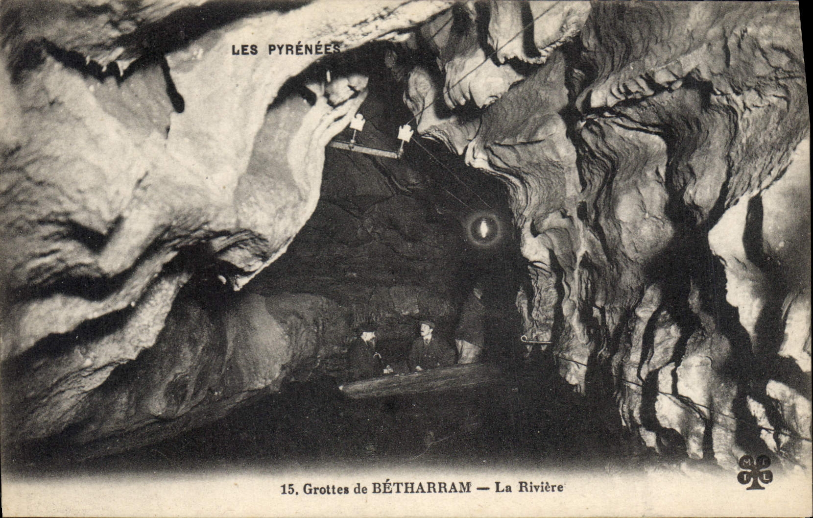 CPA Grotte Grottes de Betharram La riviere