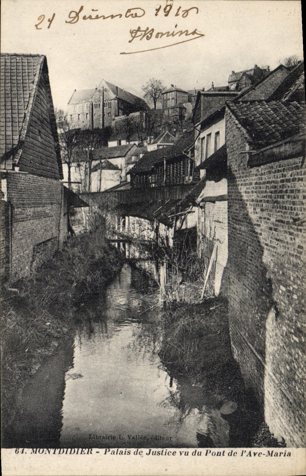 CPA Palais de justice vu du Pont de l'Ave Maria Montdidier