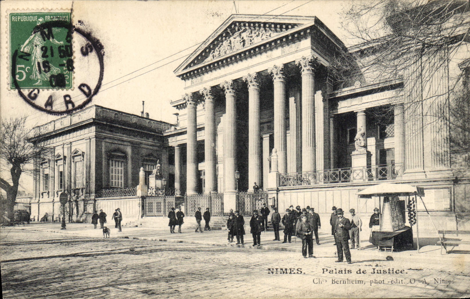 CPA Palais de justice Nimes