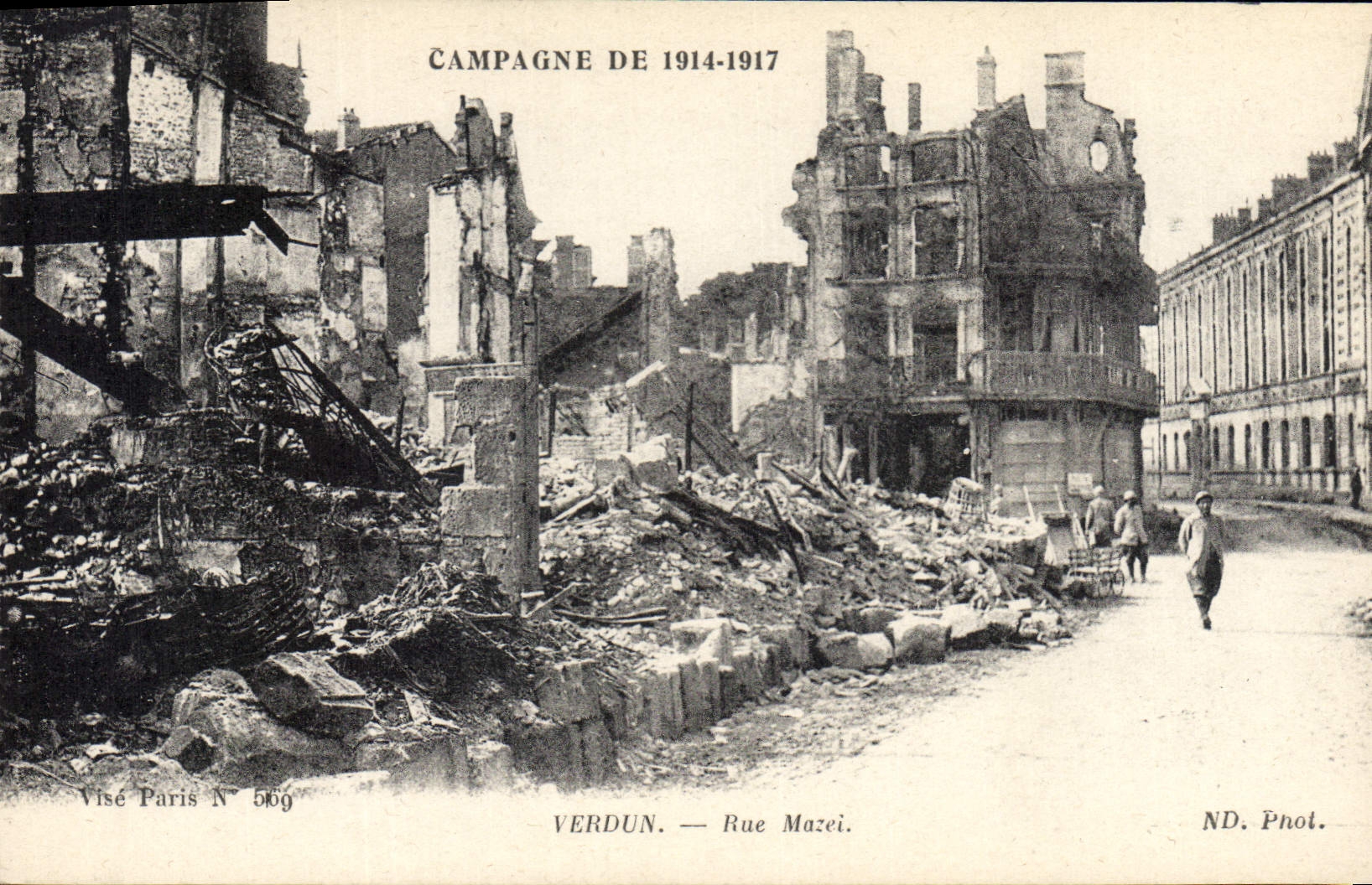 CPA Militaria Verdun Rue Mazel 