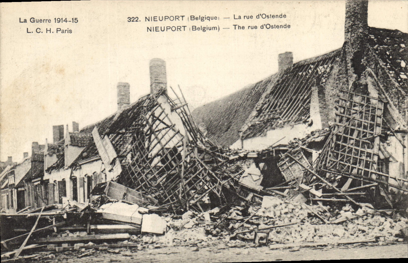 CPA Militaria Nieuport La rue d'Ostende
