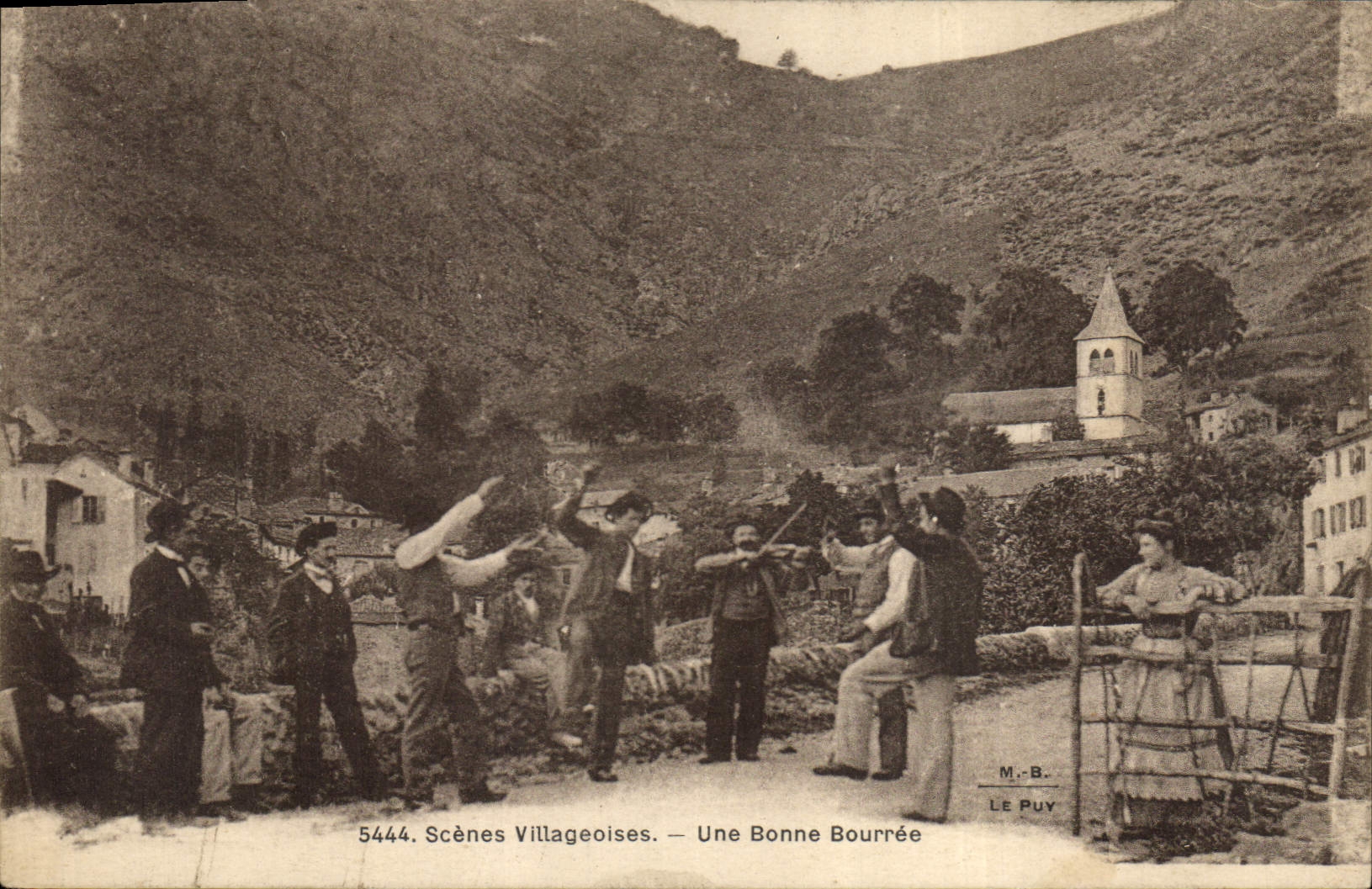 CPA Folklore Une bonne bourree