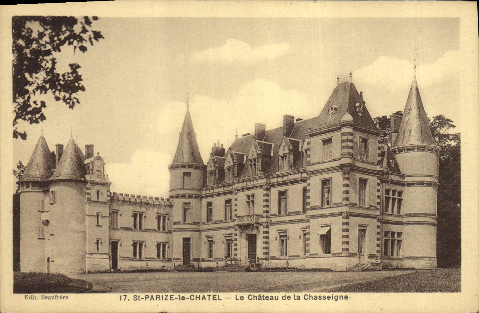 CPA Chateau de la Chasseigne St Parize le Chatel