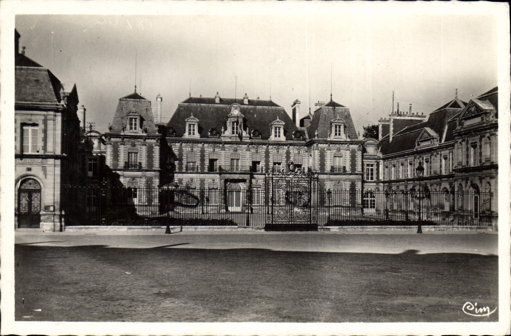 CPA Prefecture Poitiers