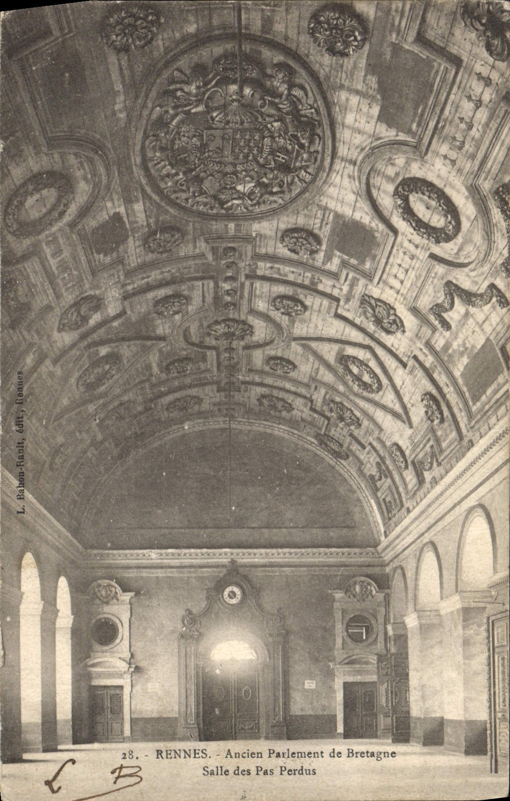 CPA Rennes Ancien Parlement de Bretagne Salle des Pas Perdus