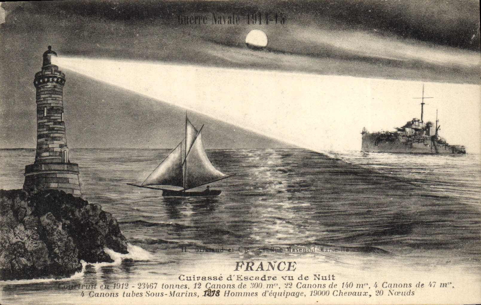CPA Bateau de Guerre France Cuirasse d'escadre vu de nuit Phare