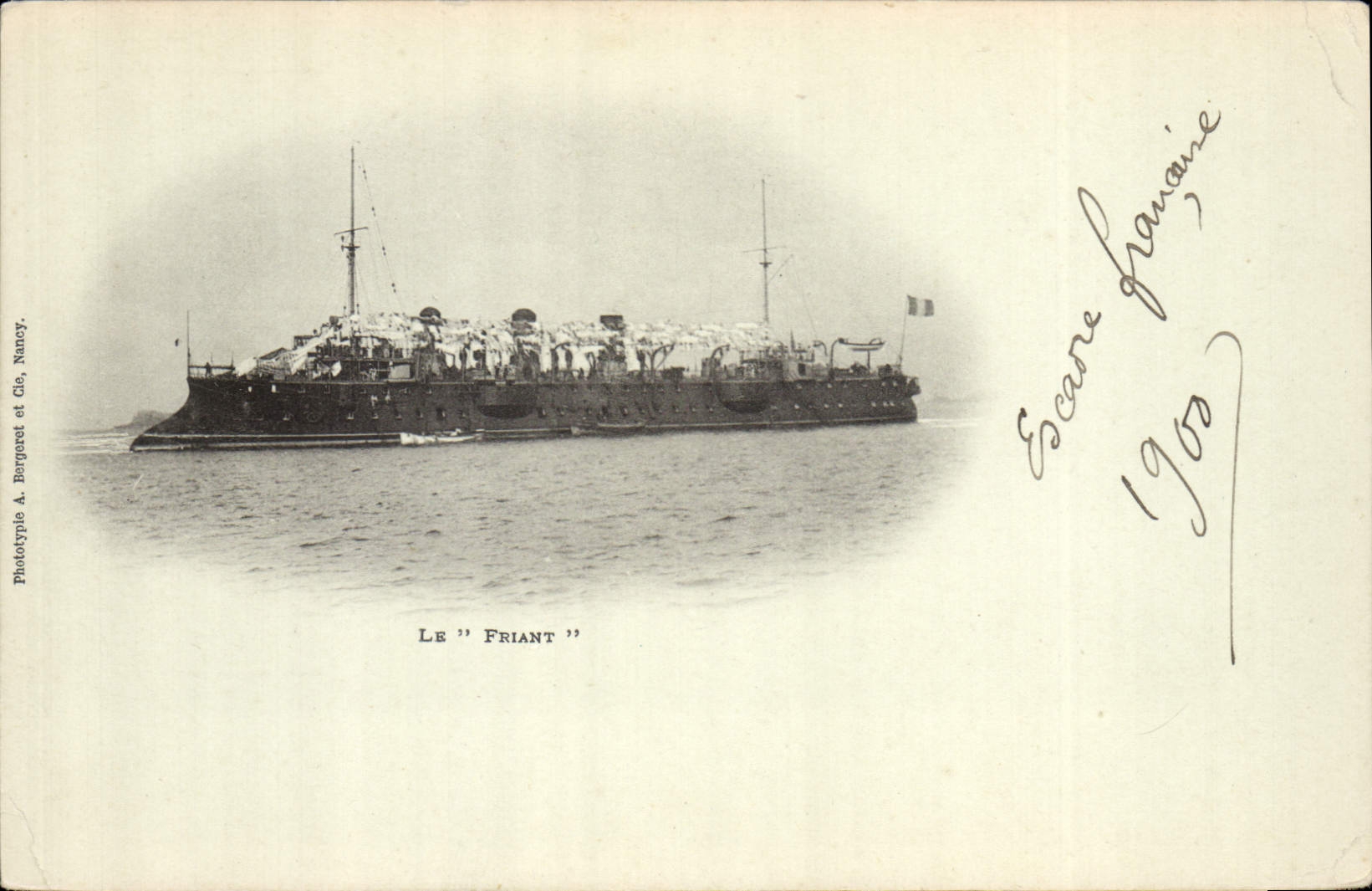 CPA Bateau de Guerre Le Friant