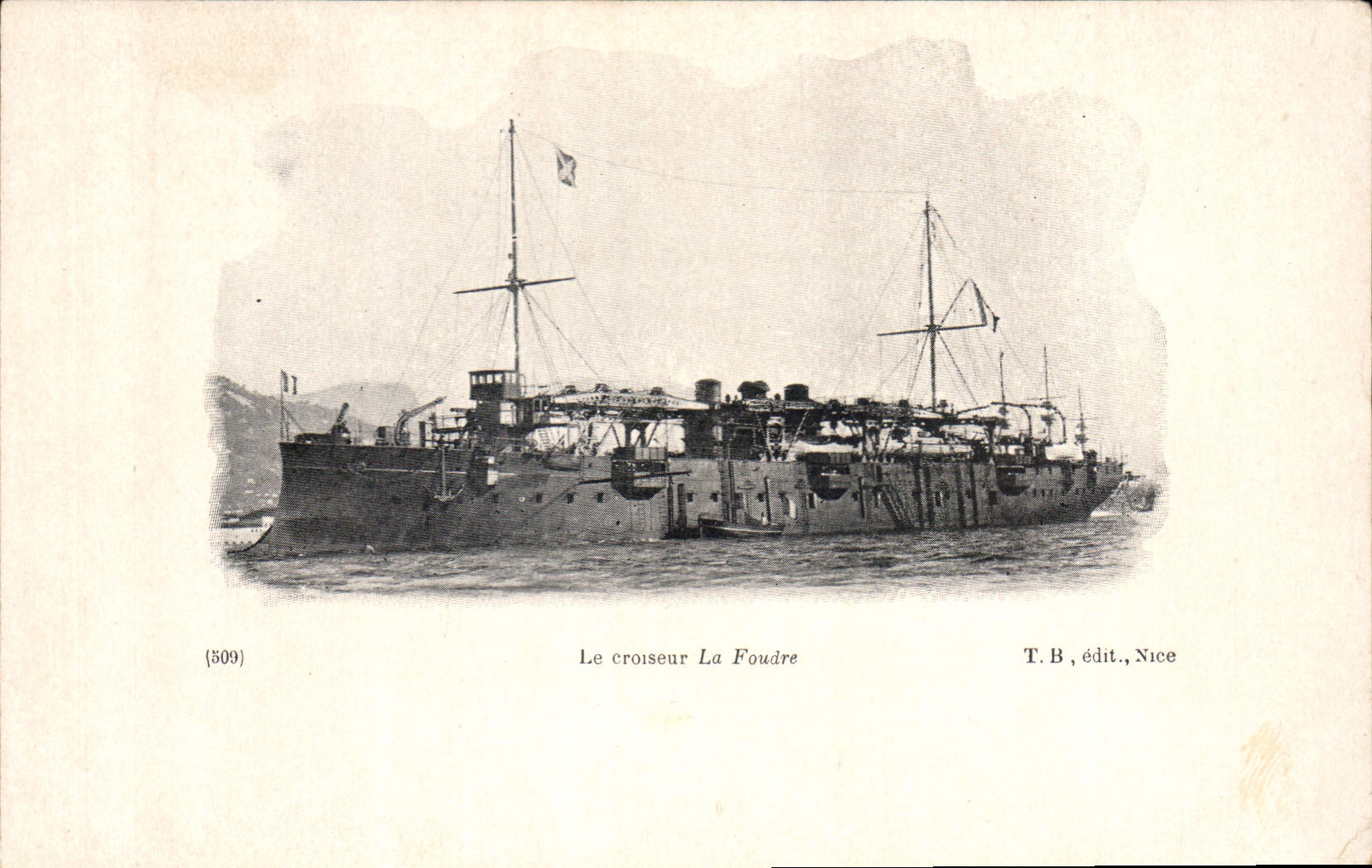 CPA Bateau de Guerre Le croiseur La Foudre