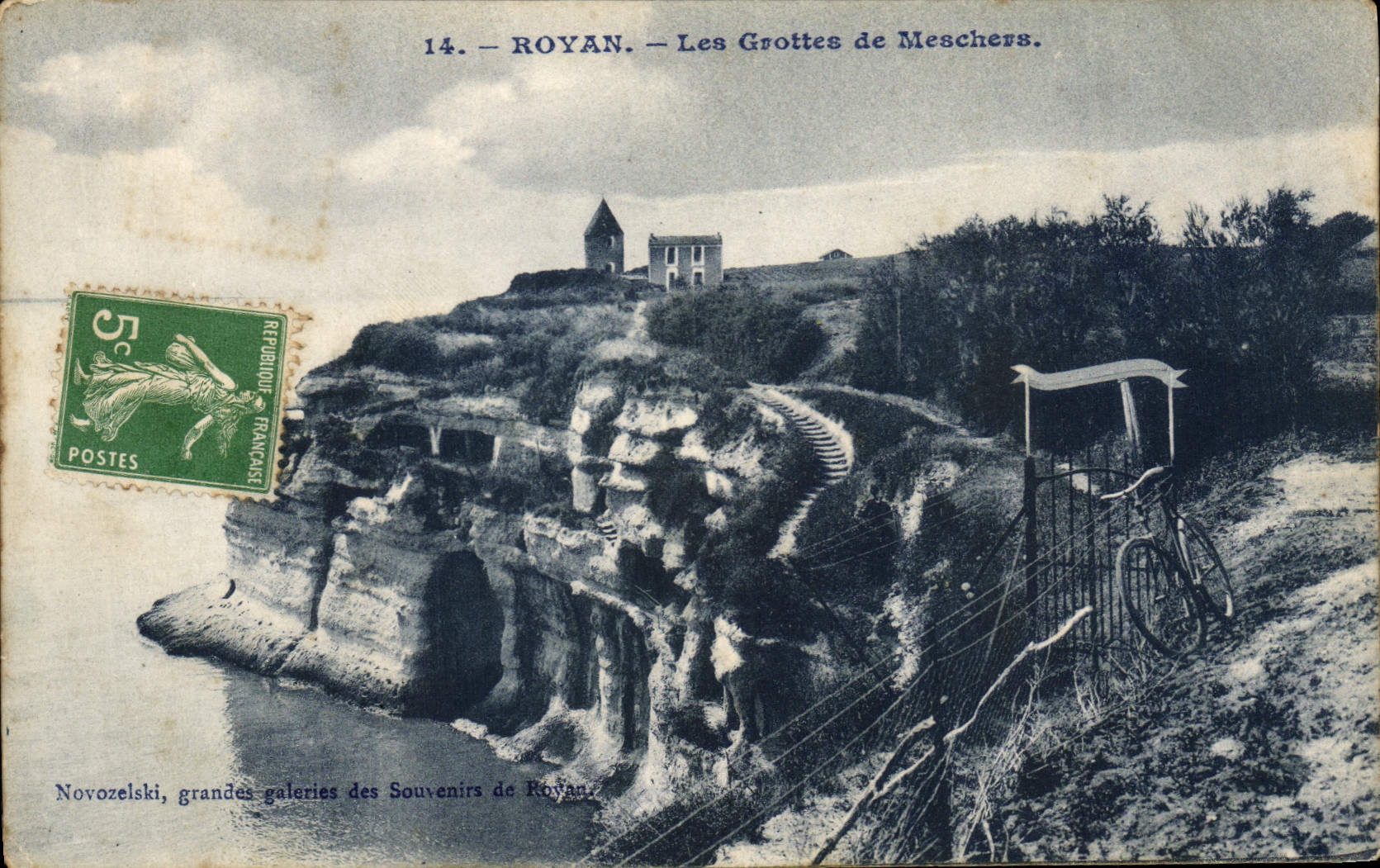 CPA Grotte Grottes de Meschers Royan Velo Cycle