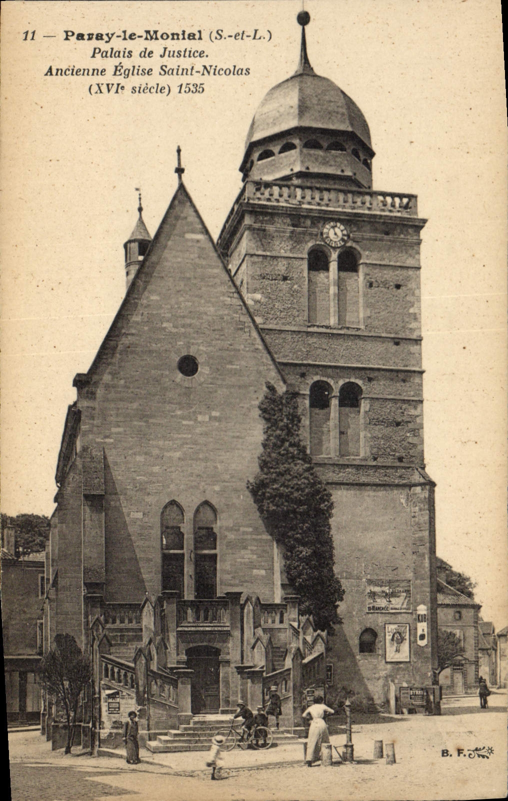 CPA Palais de Justice Ancienne Eglise Saint Nicolas Paray le Monial