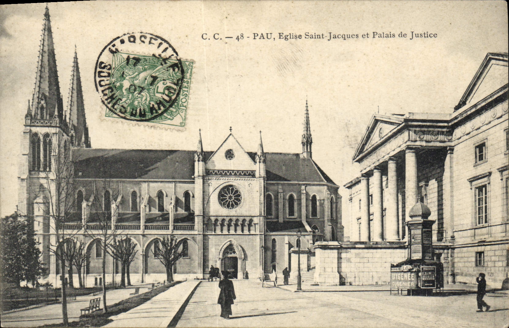 CPA Pau Eglise Saint Jacques et Palais de Justice