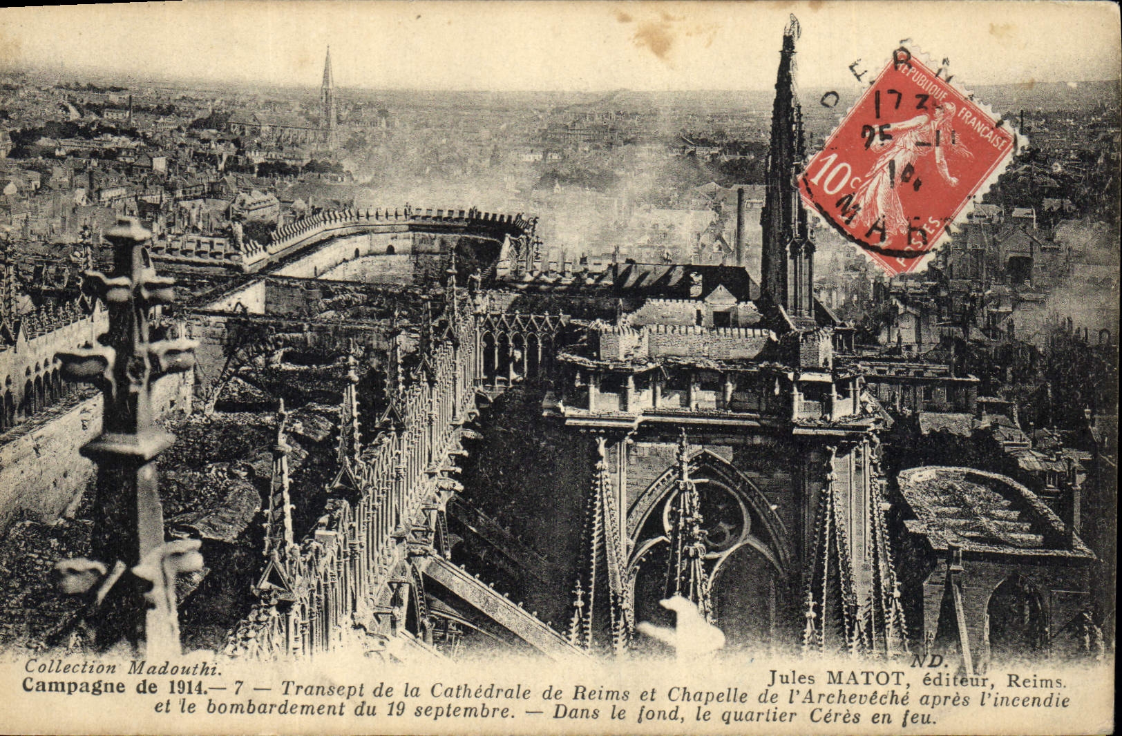 CPA Militaria Transept de la cathedrale et chapelle de l'archeveche apres l'incendie et le bombardem