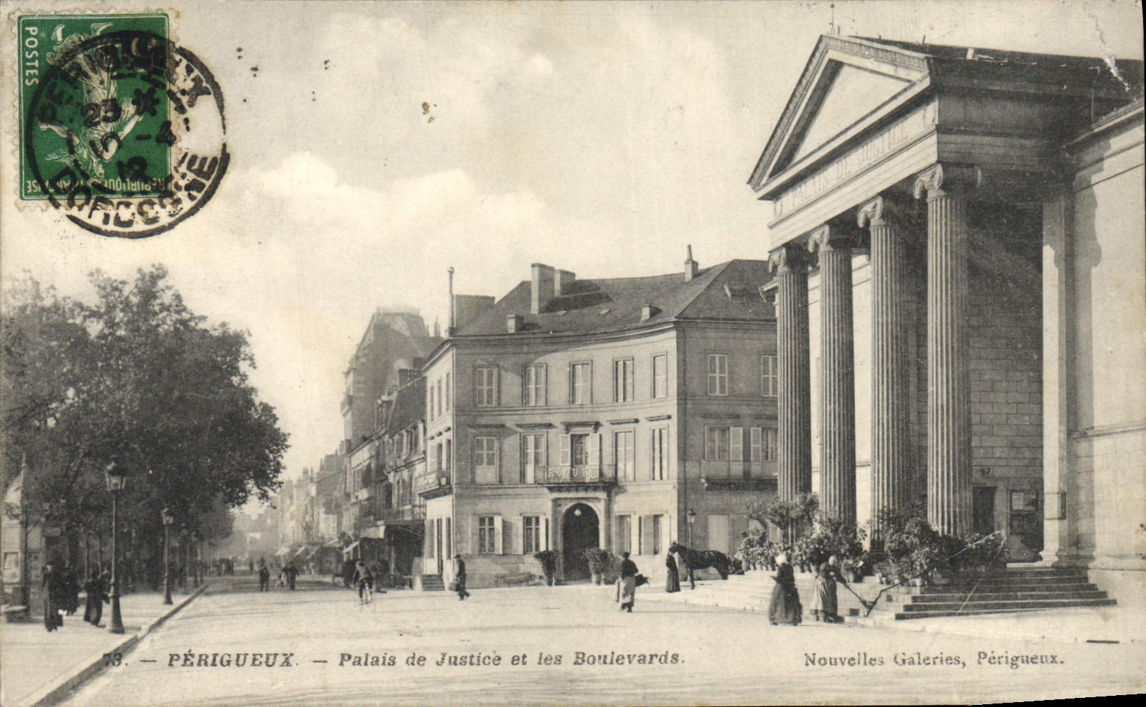 CPA Palais de justice et les Boulevards Perigueux