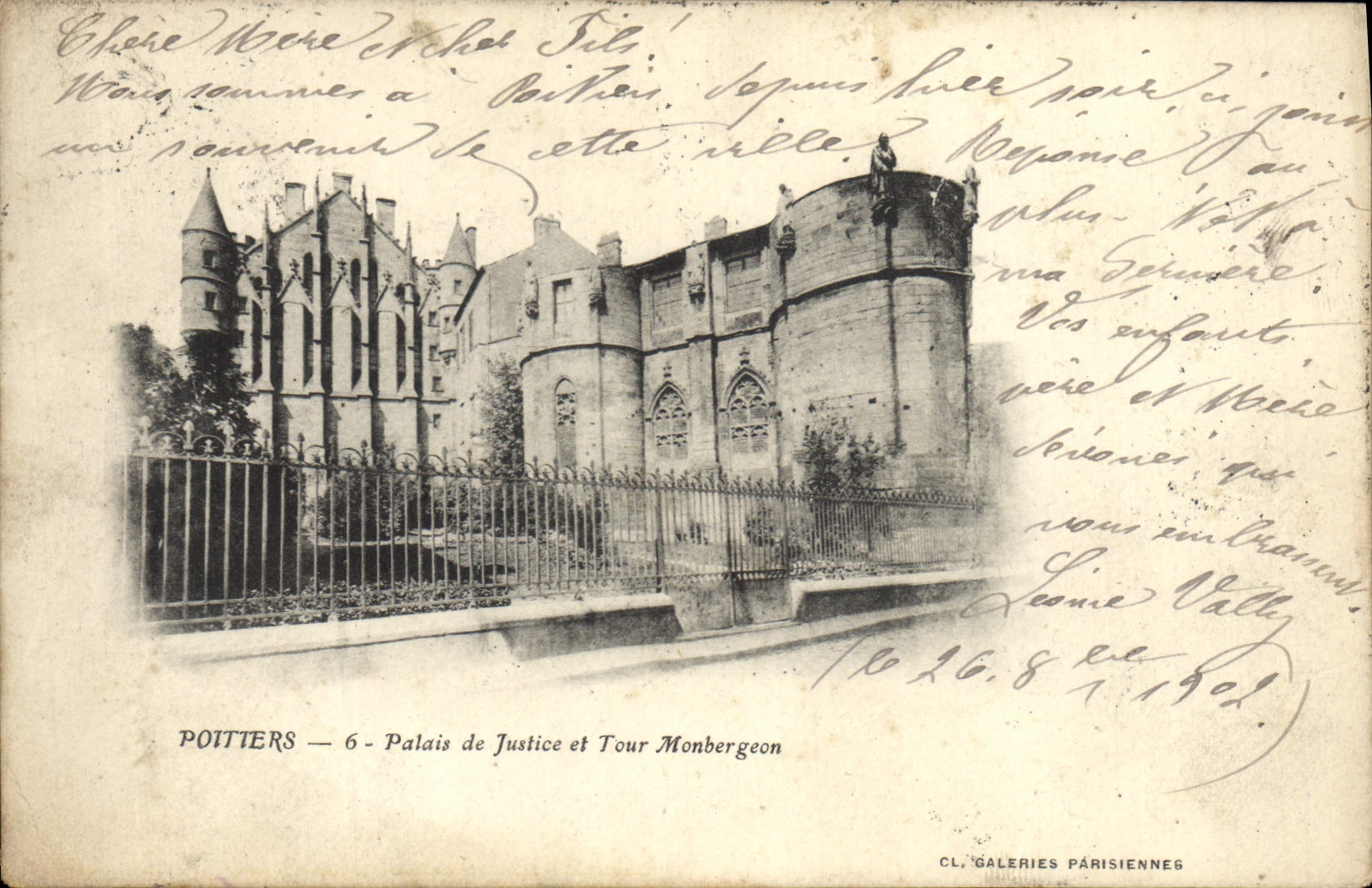 CPA Palais de justice et Tour Monbergeon Poitiers