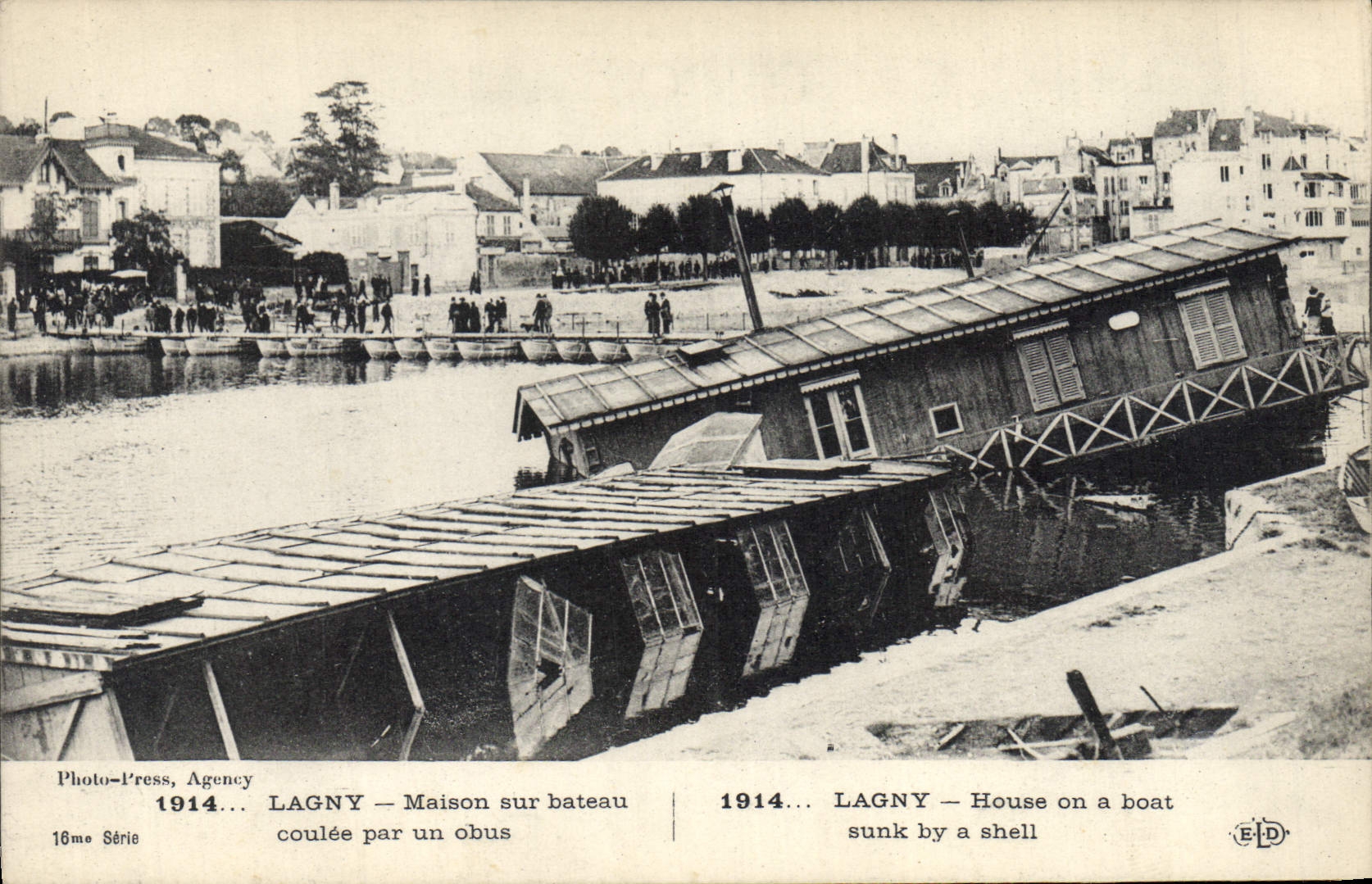 CPA Militaria Lagny Maison sur bateau coulee par un obus