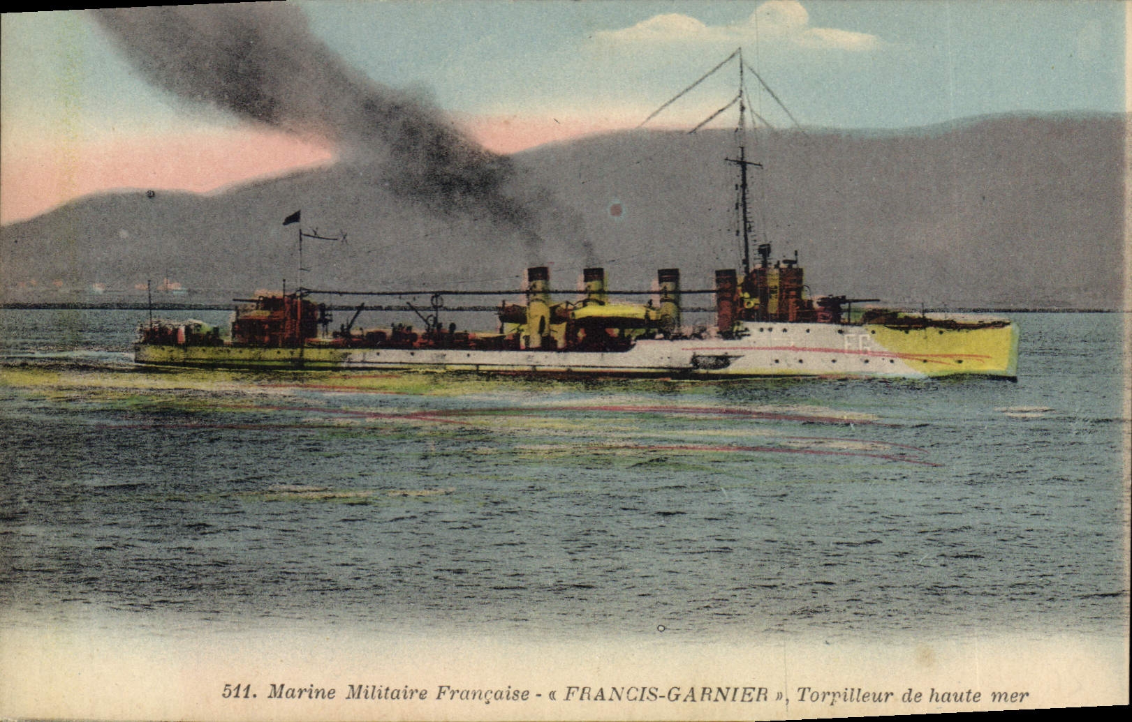 CPA Bateau de guerre Francis Garnier Torpilleur de haute mer